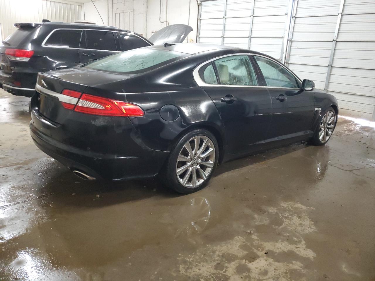 Lot #2919215803 2012 JAGUAR XF