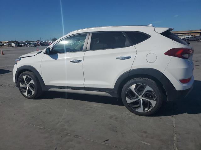 HYUNDAI TUCSON VAL 2018 white  gas KM8J33A28JU693242 photo #3