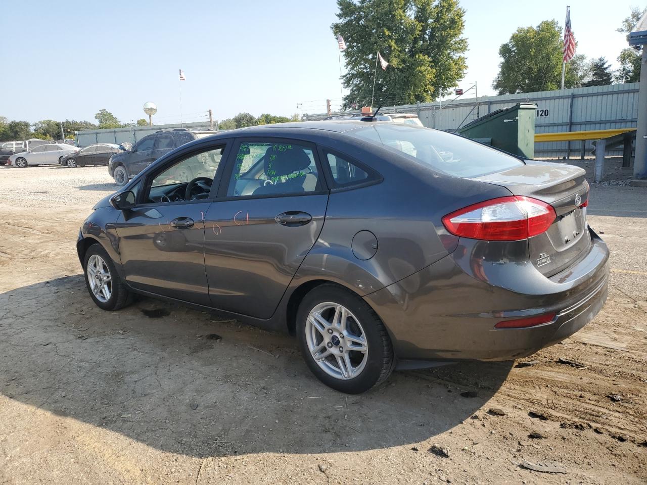 Lot #2921724718 2017 FORD FIESTA SE