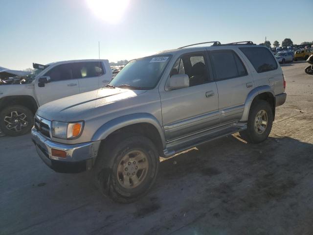 TOYOTA 4RUNNER LI