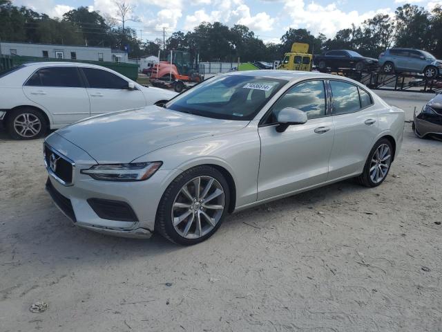 VIN 7JR102FK2KG000862 2019 Volvo S60, T5 Momentum no.1