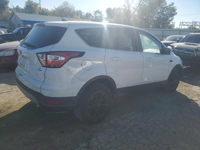 2017 FORD ESCAPE SE - 1FMCU9GD1HUC25817