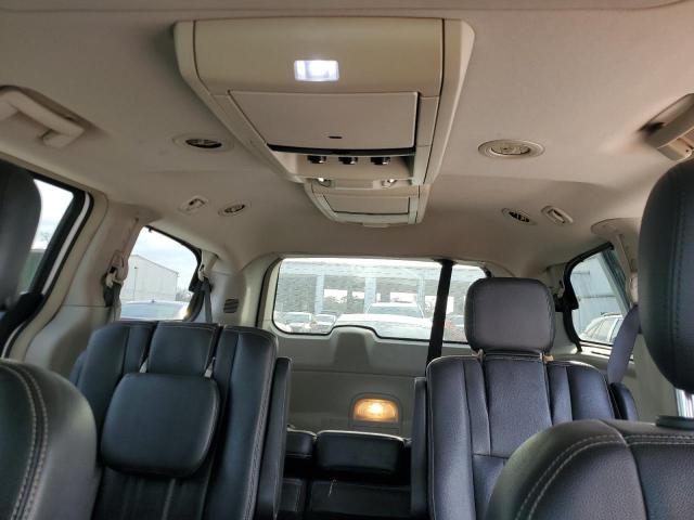 2016 CHRYSLER TOWN & COU - 2C4RC1CG9GR128072