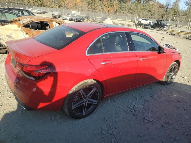 MERCEDES-BENZ A 220 4MAT 2019 red  gas WDD3G4FB6KW013172 photo #4