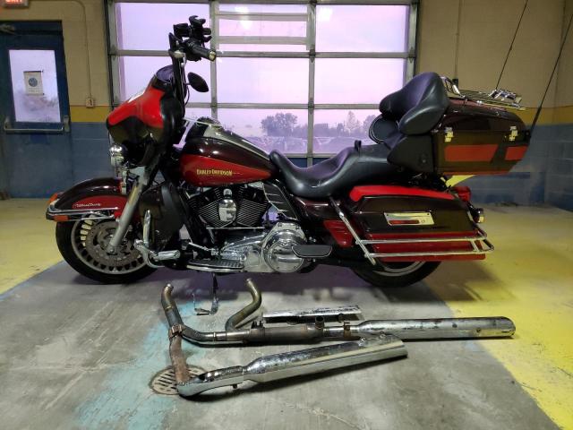 2010 HARLEY-DAVIDSON FLHTCU 1HD1FC418AB642297