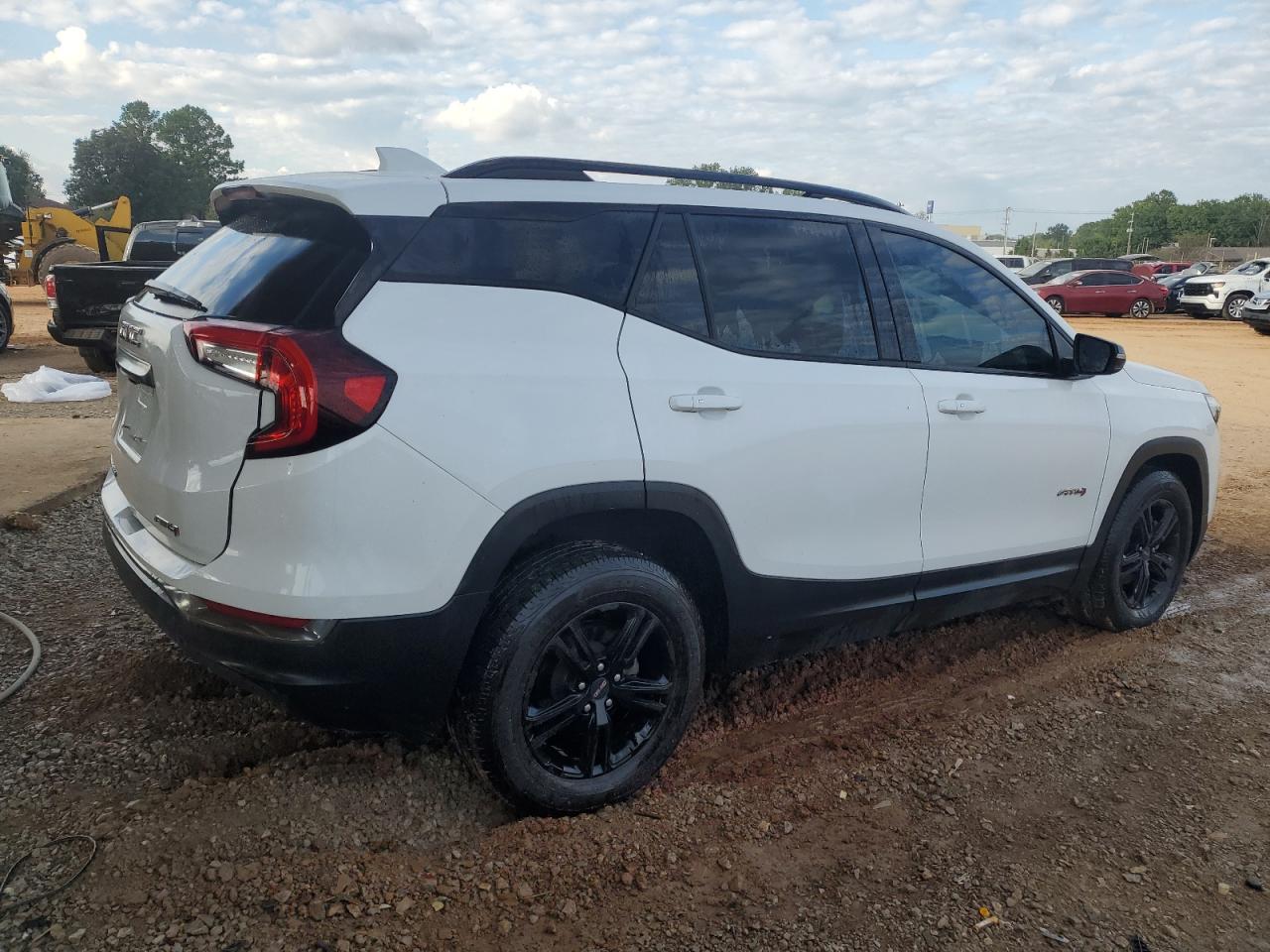 Lot #2907568681 2022 GMC TERRAIN AT