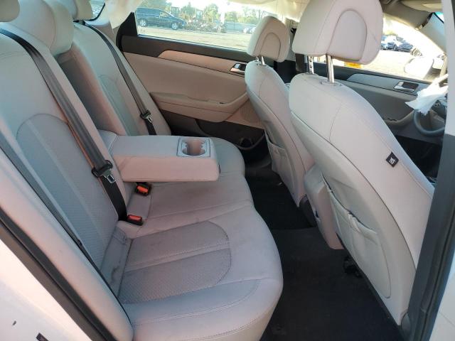 2016 HYUNDAI SONATA SE - 5NPE24AF5GH398443