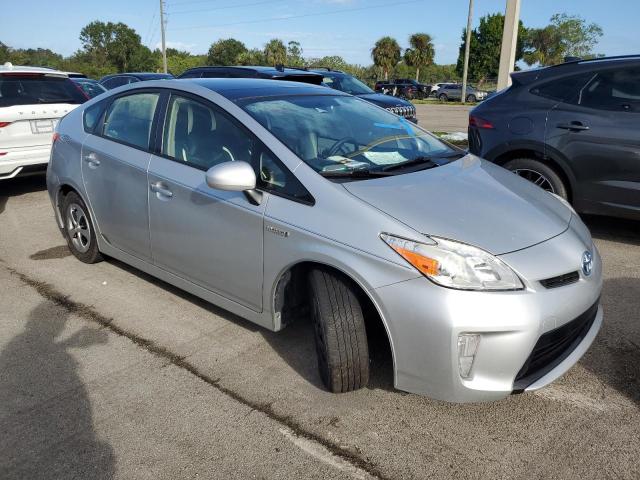 2015 TOYOTA PRIUS - JTDKN3DU7F1975199