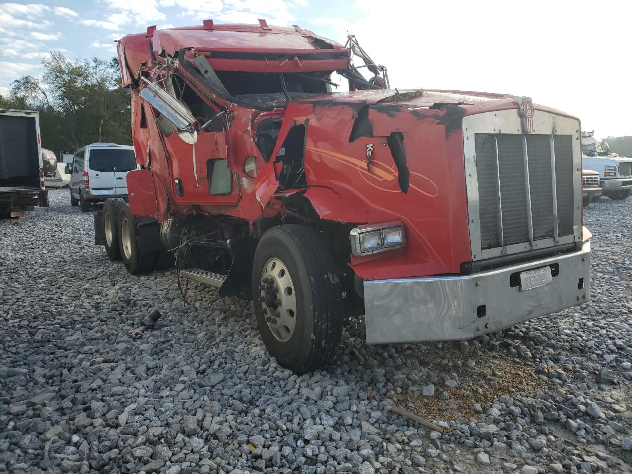 Kenworth T8 Series 2013 