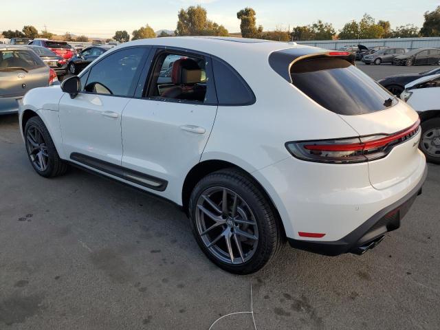 PORSCHE MACAN BASE 2024 white  gas WP1AA2A53RLB17945 photo #3