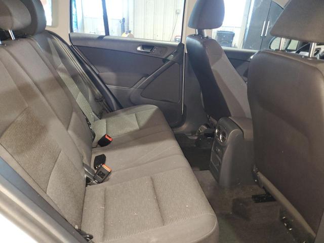 2017 VOLKSWAGEN TIGUAN S - WVGBV7AX5HK050807