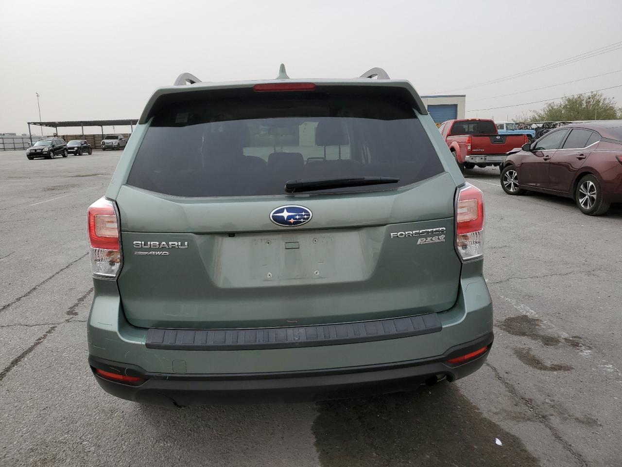 Lot #2955462557 2017 SUBARU FORESTER 2