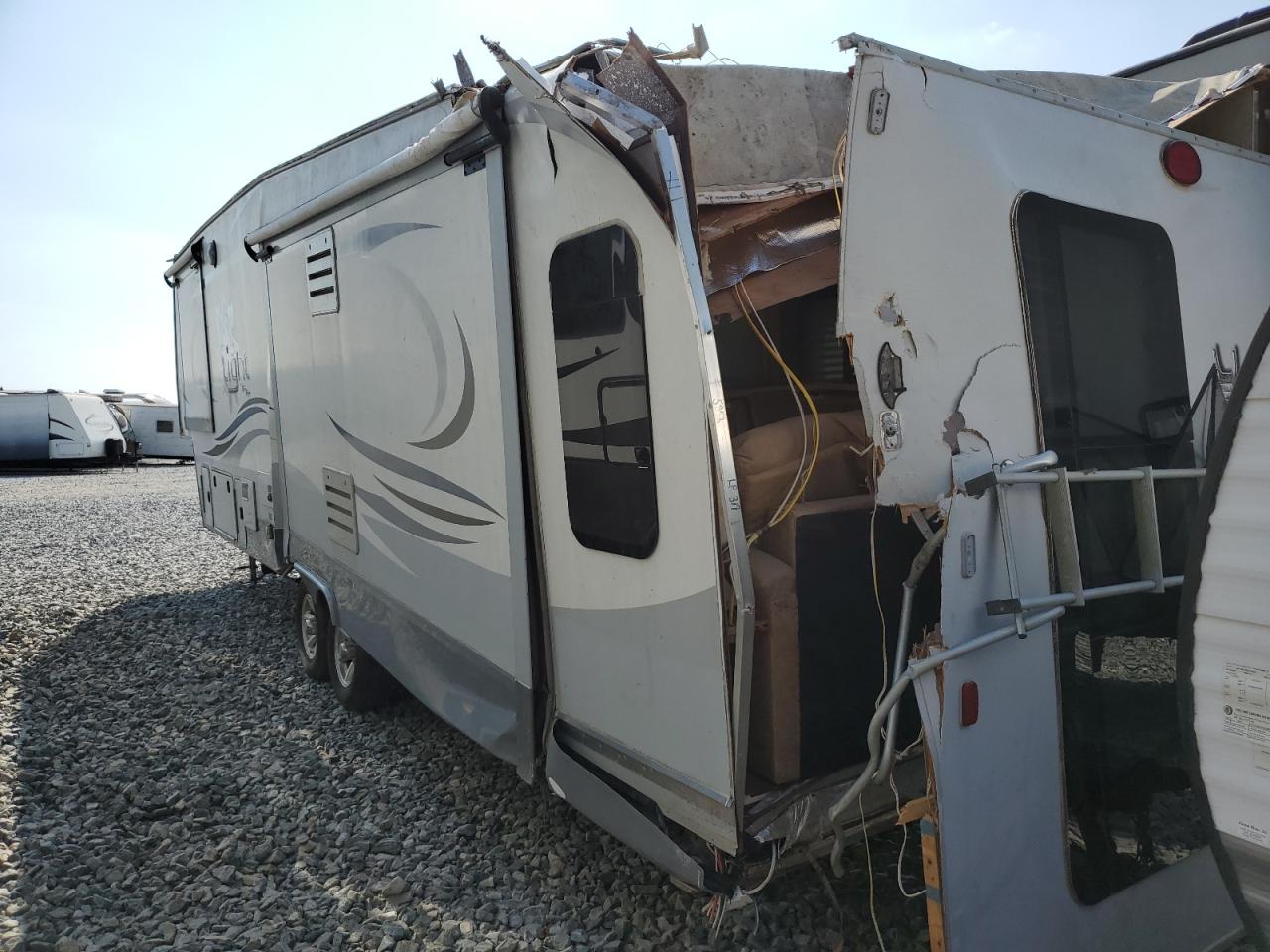 Lot #3037218491 2015 OTHER 5TH WHEEL