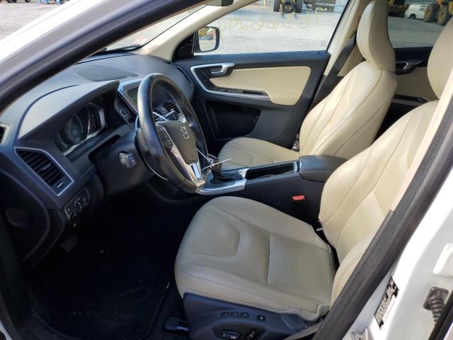 2016 VOLVO XC60 T6 PL - YV449MRM2G2897208