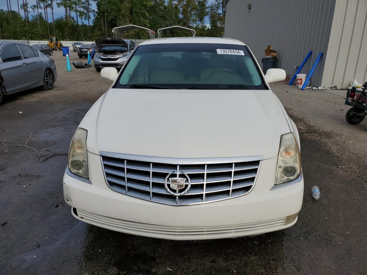 Lot #2879388336 2006 CADILLAC DTS