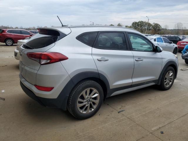 VIN KM8J33A43HU361303 2017 HYUNDAI TUCSON no.3