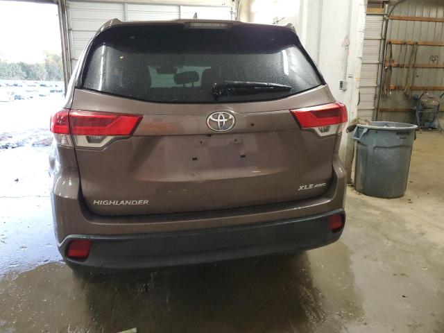 VIN 5TDJZRFH3HS405631 2017 Toyota Highlander, SE no.6