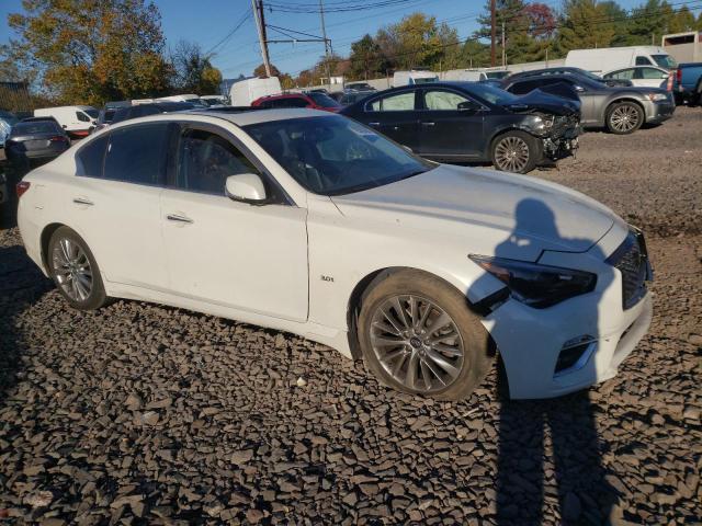 2018 INFINITI Q50 LUXE - JN1EV7AR6JM430688