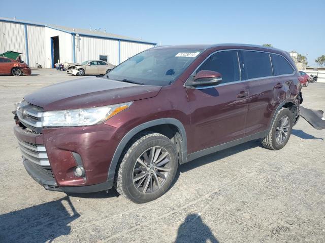 VIN 5TDKZRFH1KS296081 2019 Toyota Highlander, SE no.1