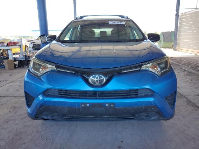 VIN JTMBFREV9JJ240904 2018 Toyota RAV4, LE no.5