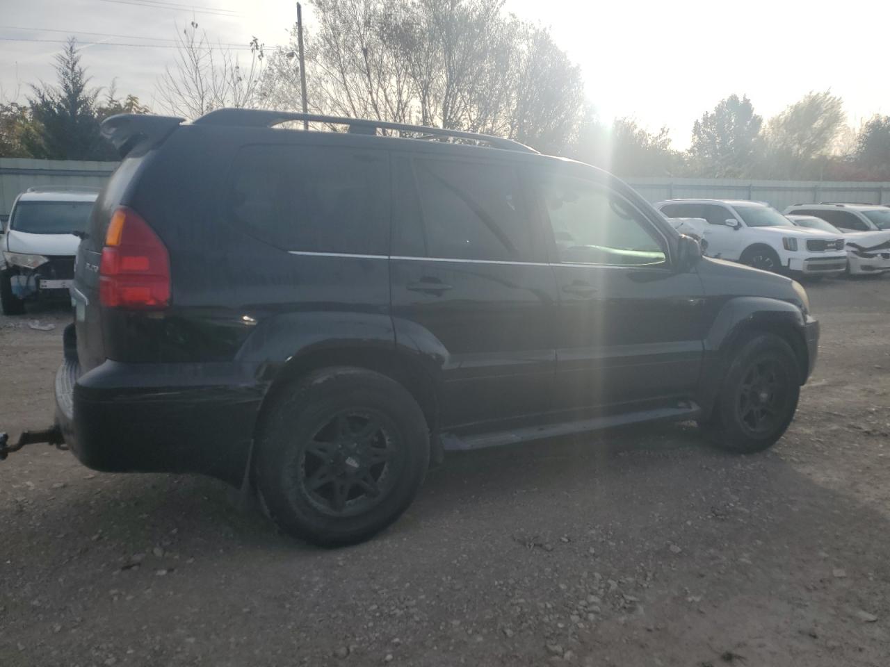 Lot #2935099276 2004 LEXUS GX 470