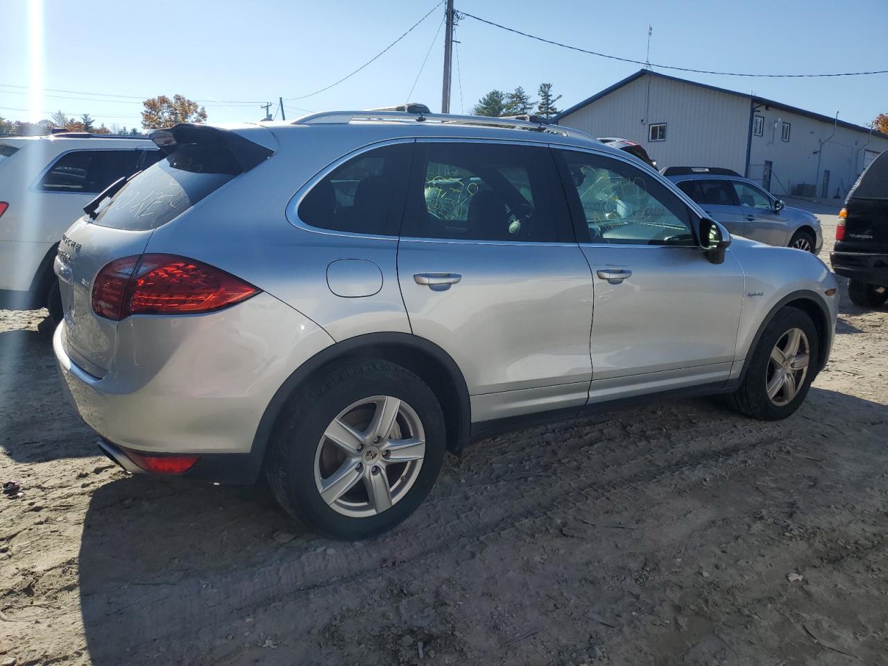 Lot #2921024178 2012 PORSCHE CAYENNE S