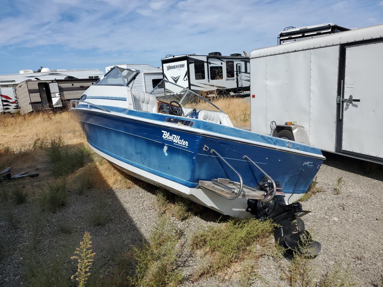 Lot #2928426809 1988 BLUE BOAT