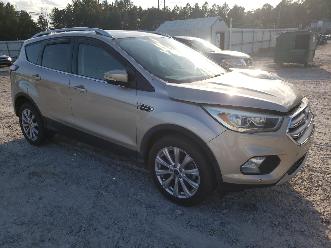 Lot #2974382456 2017 FORD ESCAPE TIT