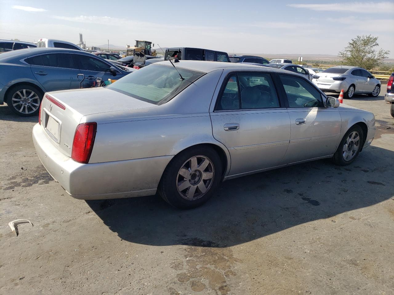 Lot #2926479319 2004 CADILLAC DEVILLE DT