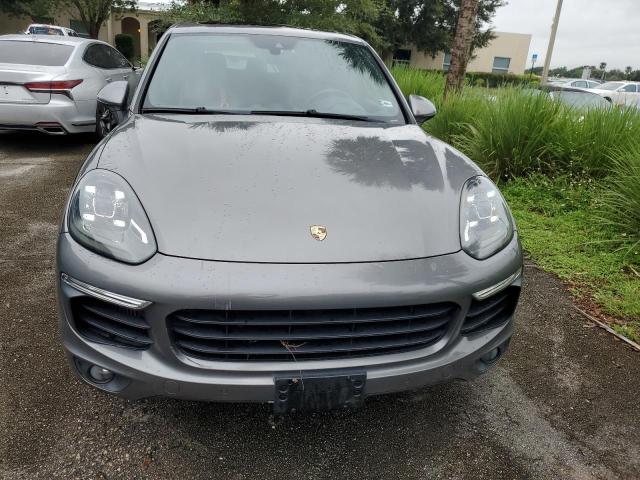 VIN WP1AF2A25FLA44533 2015 PORSCHE CAYENNE no.5