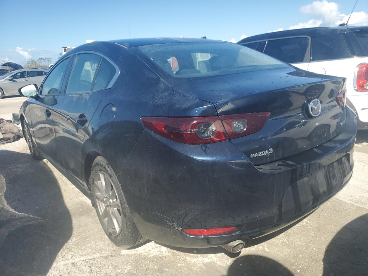 Lot #2979336900 2021 MAZDA 3