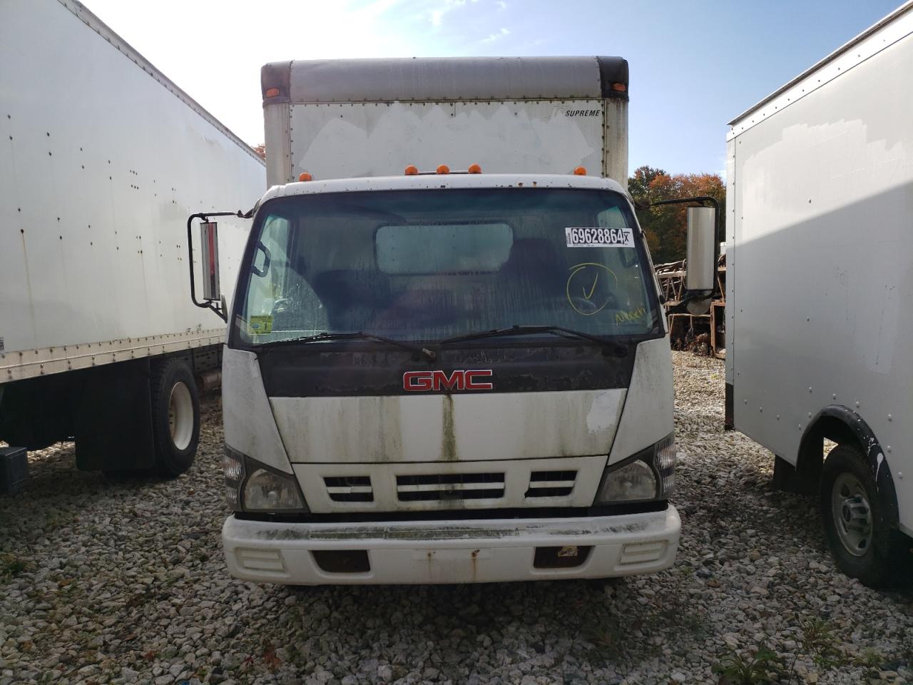 Lot #2952931761 2006 GMC W3500 W350