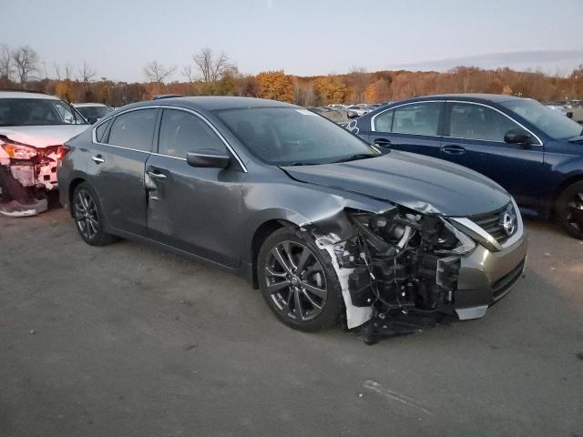 VIN 1N4AL3AP2JC298467 2018 Nissan Altima, 2.5 no.4