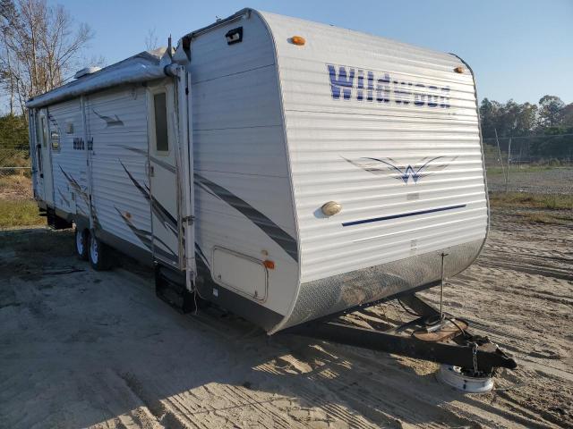 WILD TRAILER 2010 white   4X4TWDD23AR339793 photo #1