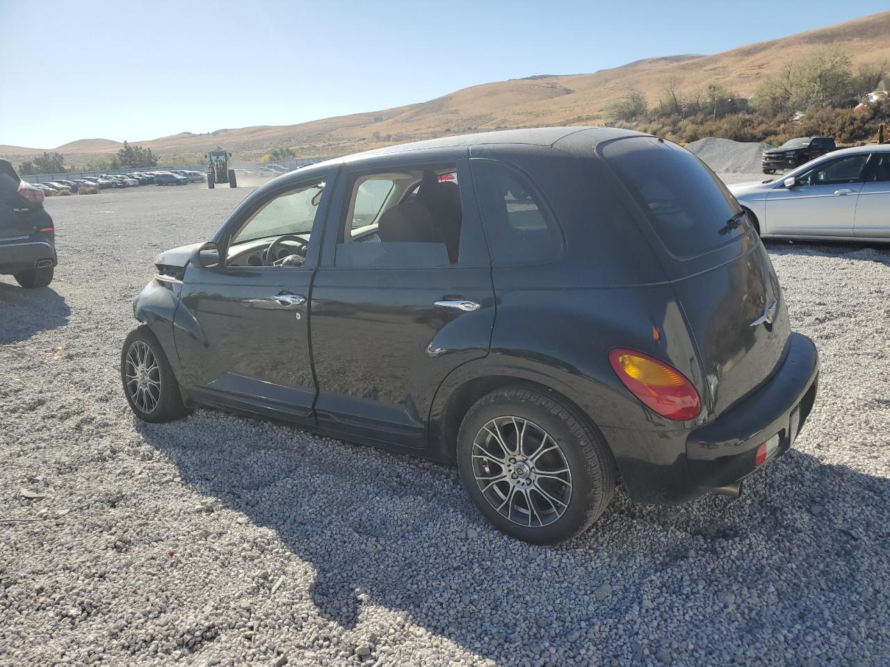 Lot #2909950093 2004 CHRYSLER PT CRUISER