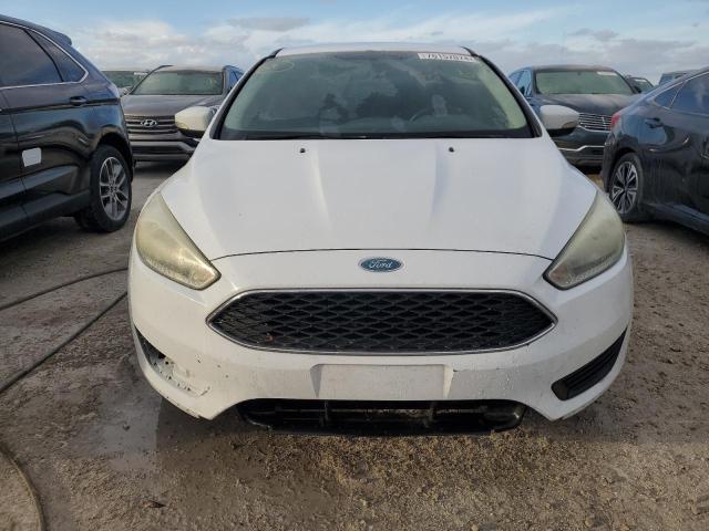 VIN 1FADP3F23FL215201 2015 Ford Focus, SE no.5