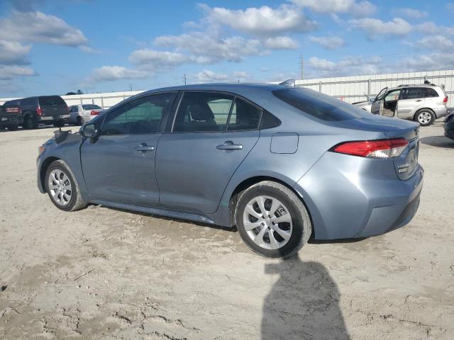 VIN 5YFEPRAE3LP101527 2020 Toyota Corolla, LE no.2