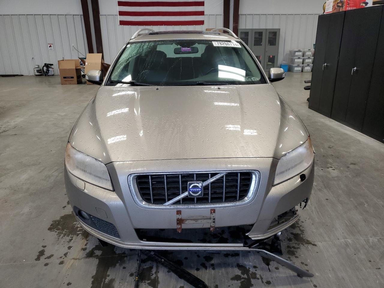 Lot #2969846972 2008 VOLVO V70 3.2