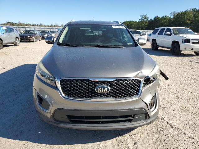 2017 KIA SORENTO LX - 5XYPG4A30HG263895