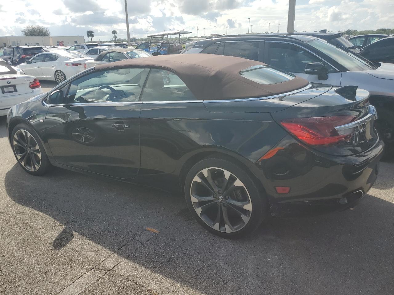 BUICK CASCADA PR 2018 black  gas W04WH3N5XJG045877 photo #3