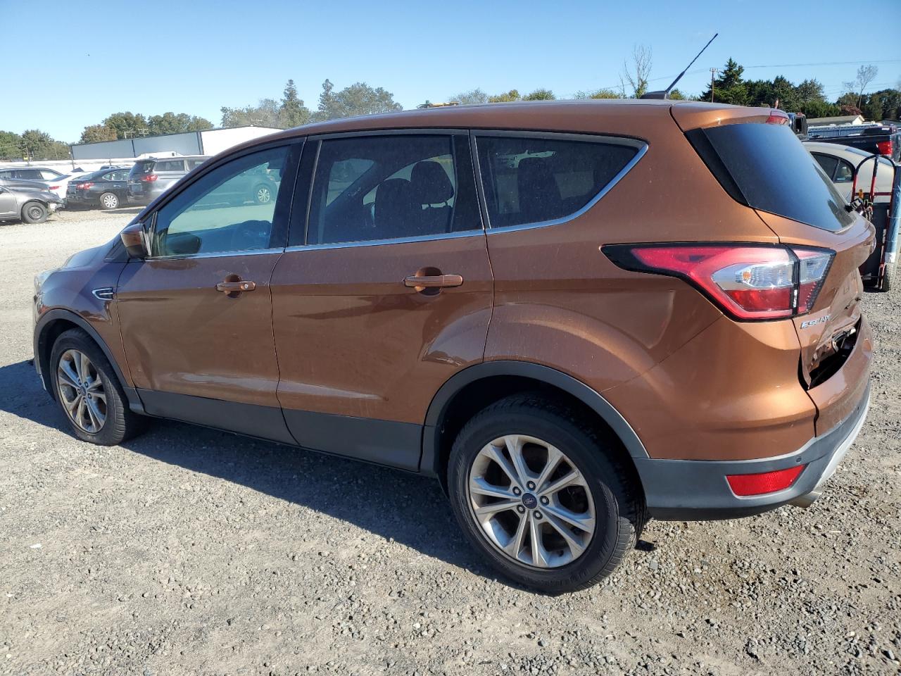 Lot #2945635139 2017 FORD ESCAPE SE