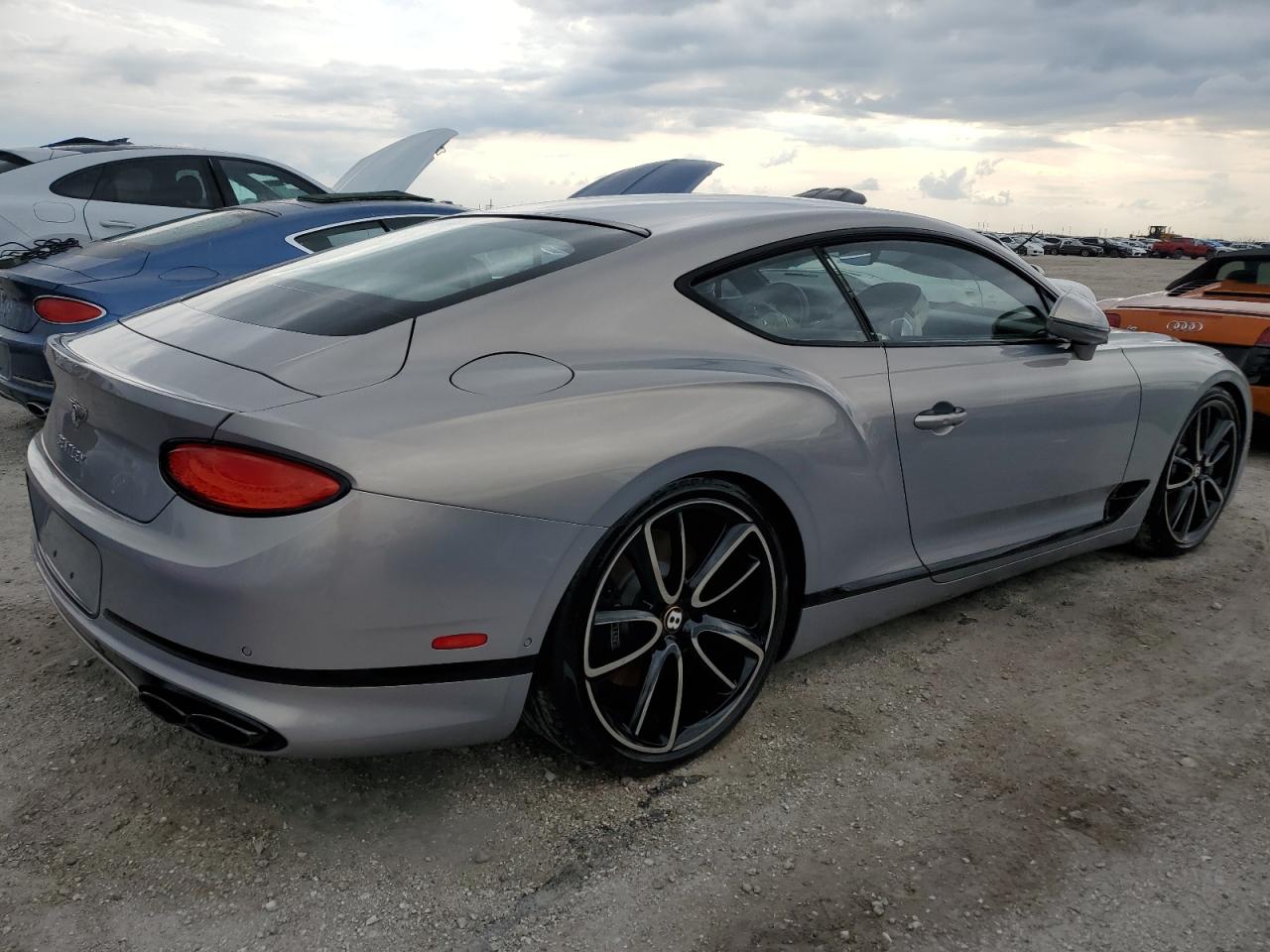 Lot #2979478858 2020 BENTLEY CONTINENTA