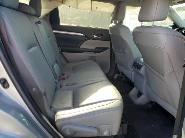 2017 TOYOTA HIGHLANDER - 5TDJZRFH7HS448529
