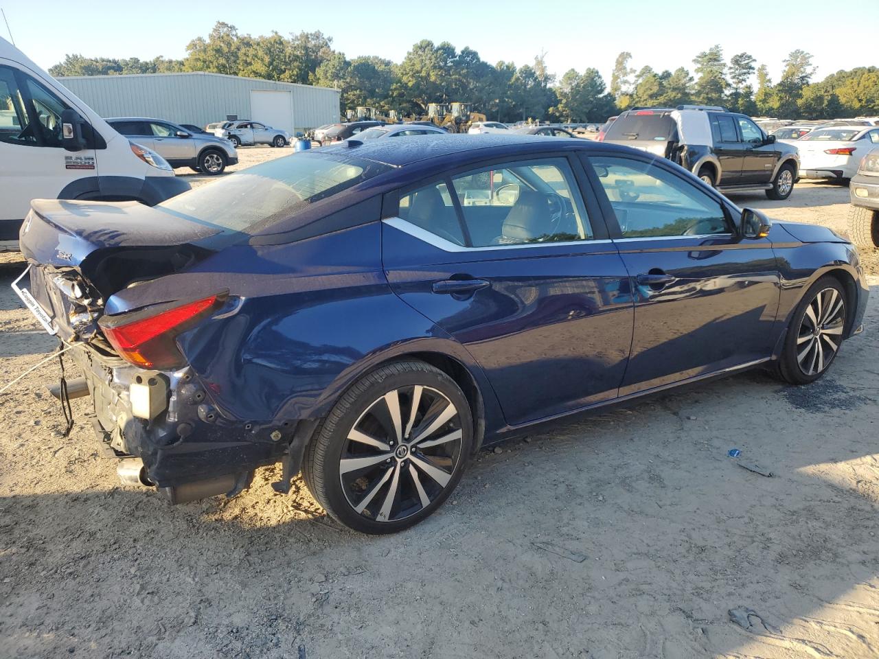 Lot #3037268492 2019 NISSAN ALTIMA SR