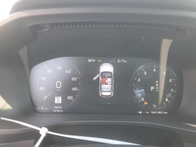 2021 VOLVO XC40 T5 MO - YV4162UKXM2457917
