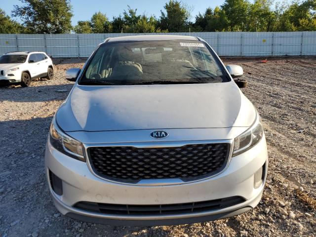 VIN KNDMA5C19J6396363 2018 KIA Sedona, L no.5