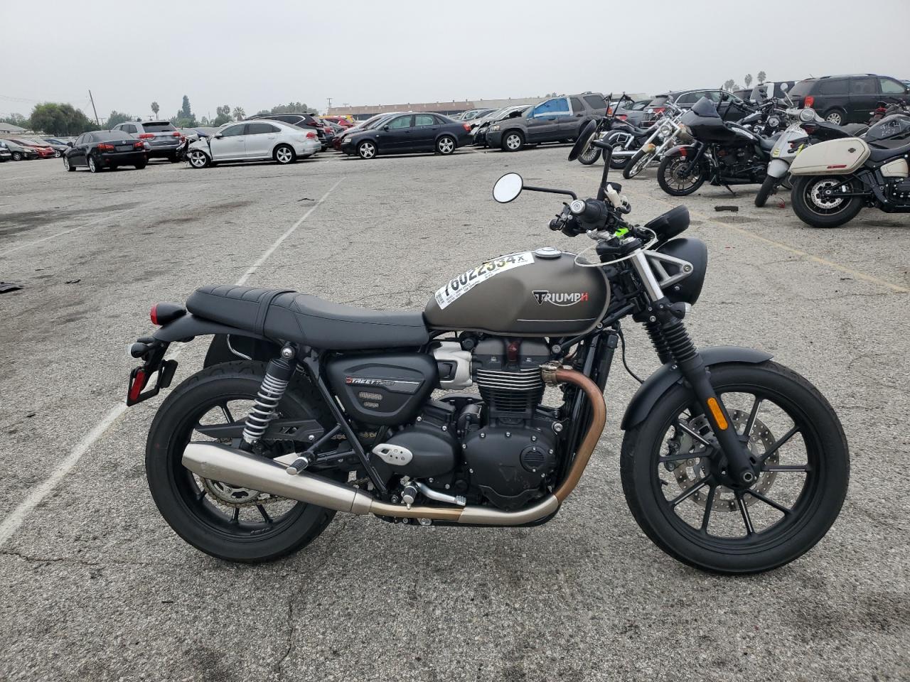 Triumph Street Twin 2022 