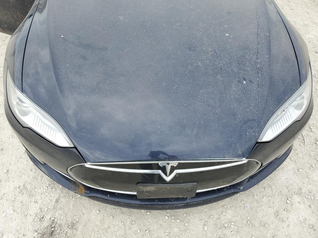 Lot #2990733991 2014 TESLA MODEL S