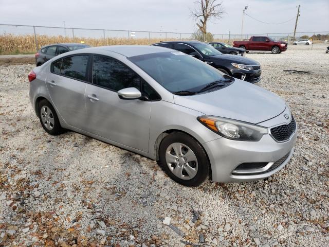 VIN KNAFK4A60F5406013 2015 KIA FORTE no.4