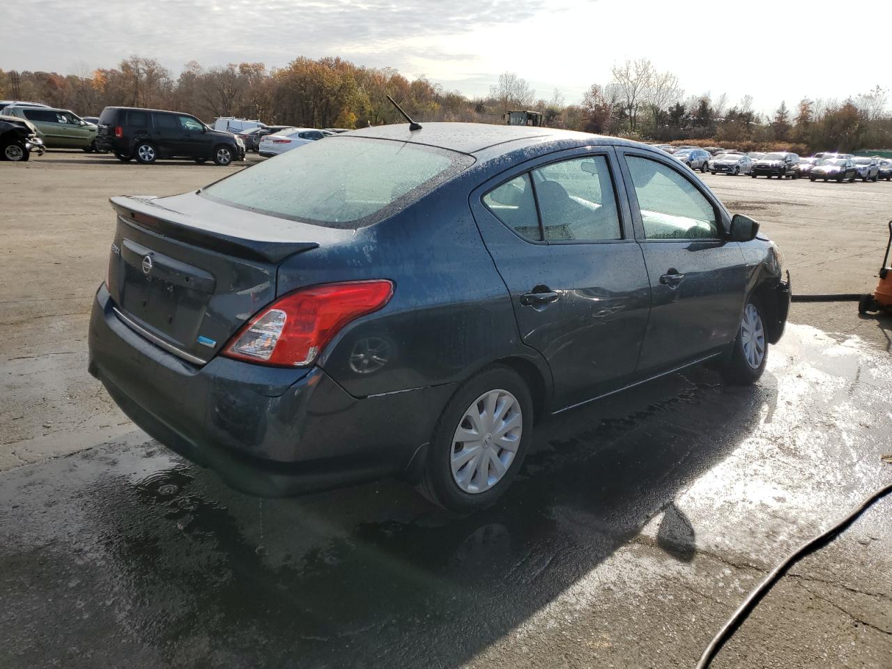 Lot #2944712629 2016 NISSAN VERSA S